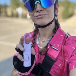 Bunker Purple Amethyst de Nomad Face con diseño compacto y mosquetón integrado para uso outdoor