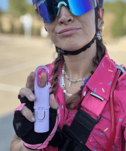 Bunker Purple Amethyst de Nomad Face con diseño compacto y mosquetón integrado para uso outdoor