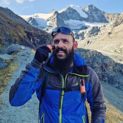 el mejor protector solar para condiciones extremas de montaña con deportista expuesto a frío, altura y radiación UV
